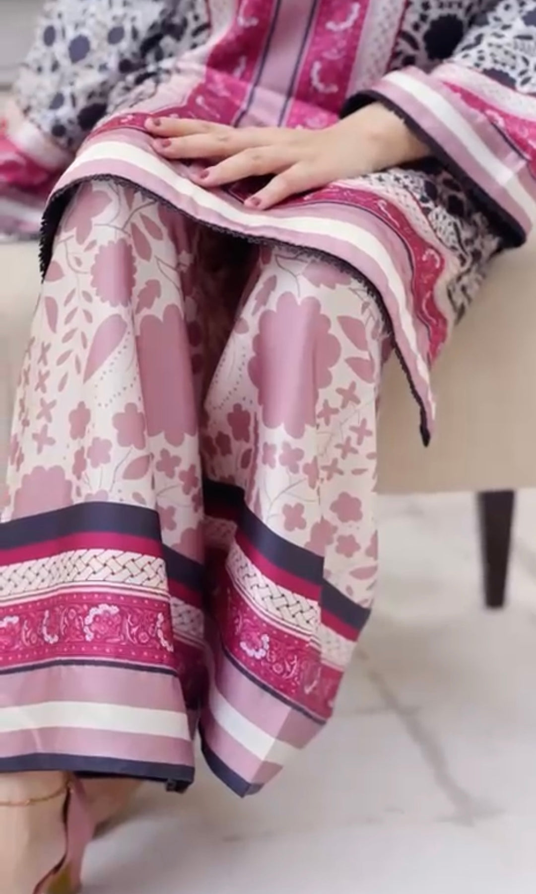 Sh01- SHAMOZ SILK PRINT CO-ORD 2 PIECE SUIT