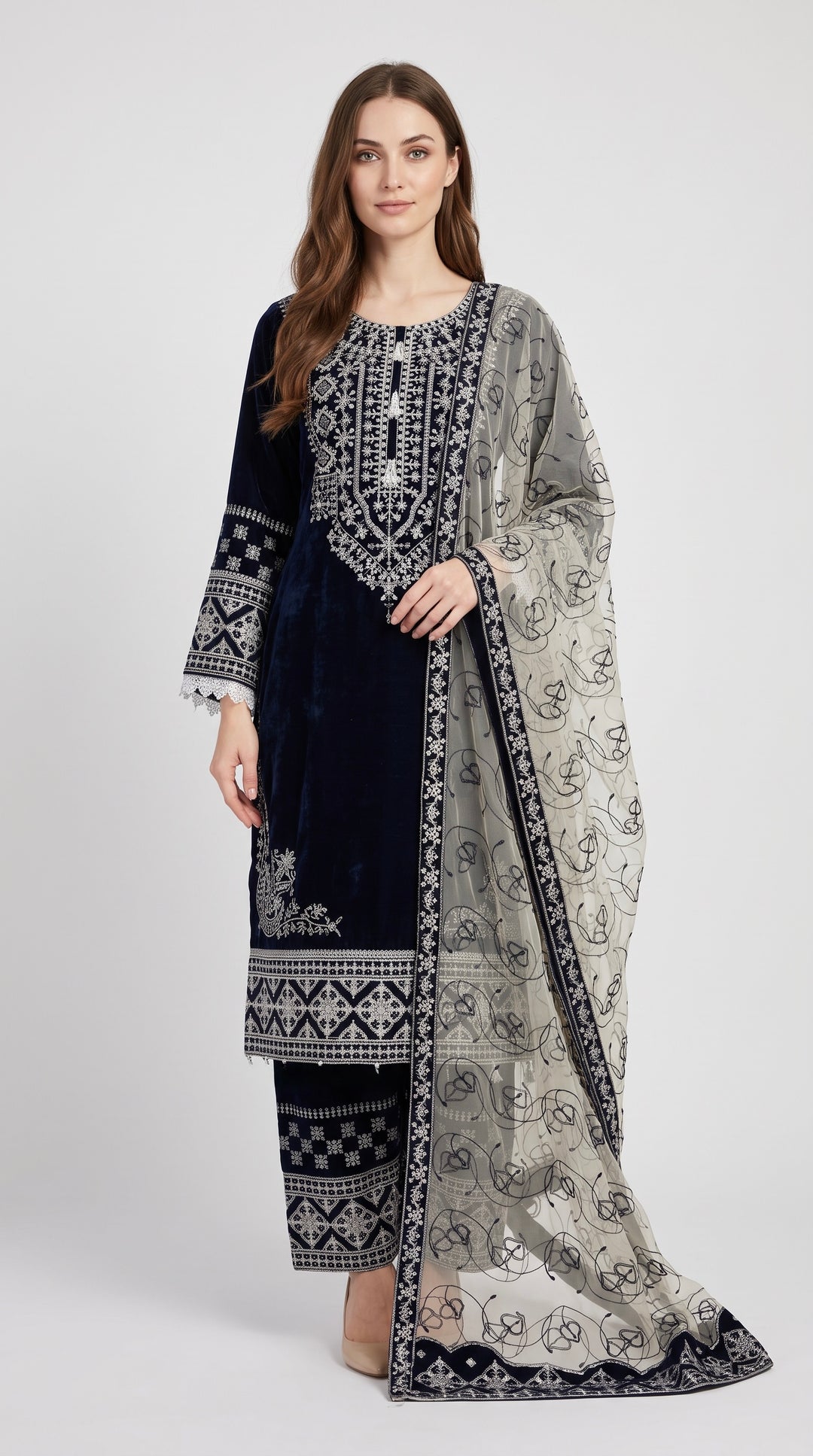 W496 LUXURY VELVET EMBROIDERED 3 PIECE SUIT