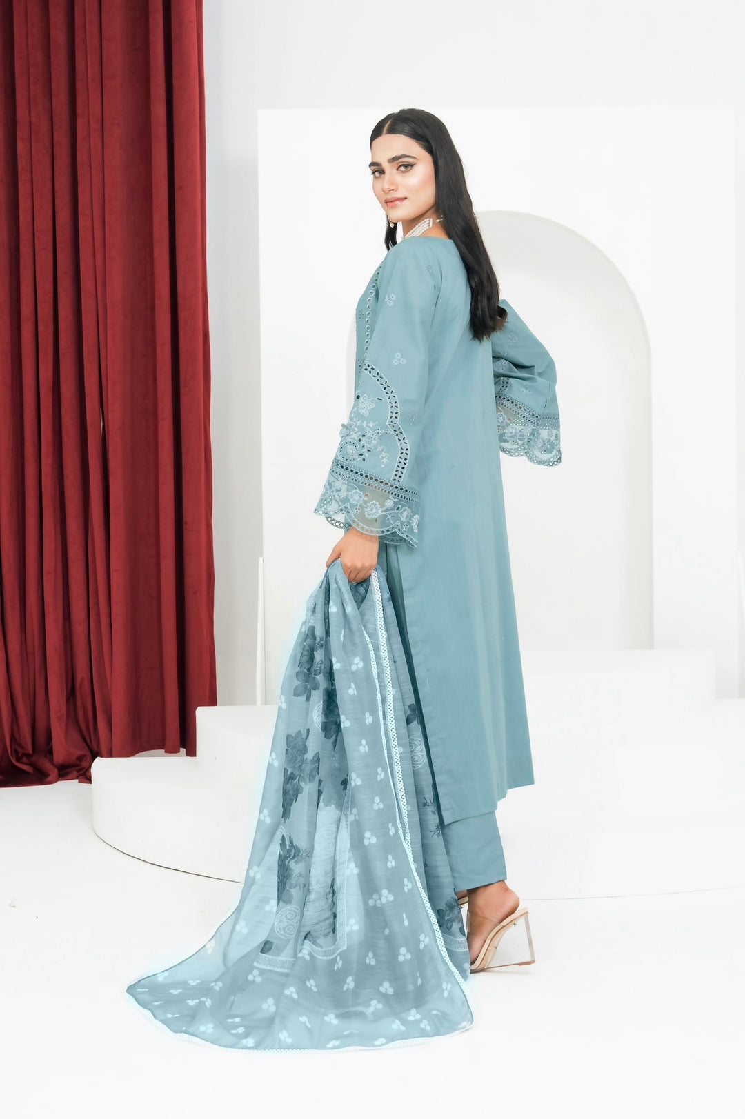 1170A - Light Teal Embroidered Linen 3 Piece suit