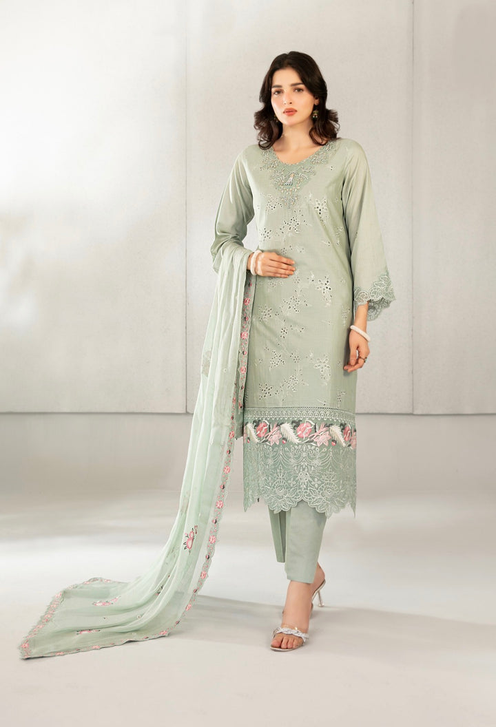 D-2821 - AZKA Embroidered Lawn 3 Piece suit