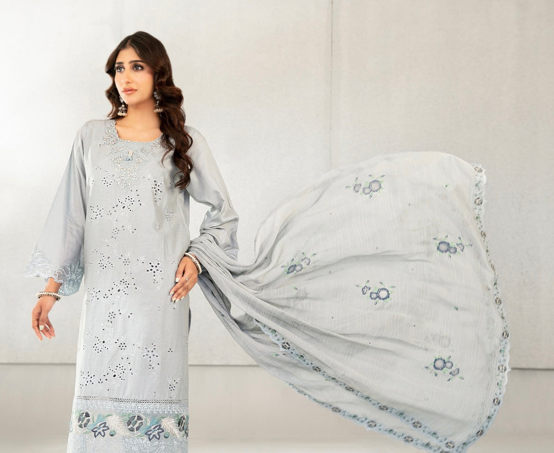 D-2827 - AZKA Embroidered Lawn 3 Piece suit