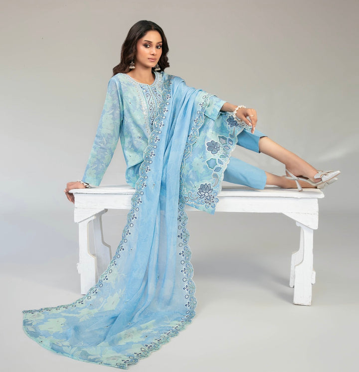 D-2905 - CASCA Embroidered Lawn 3 Piece suit