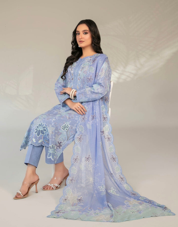 D-2908 - CASCA Embroidered Lawn 3 Piece suit