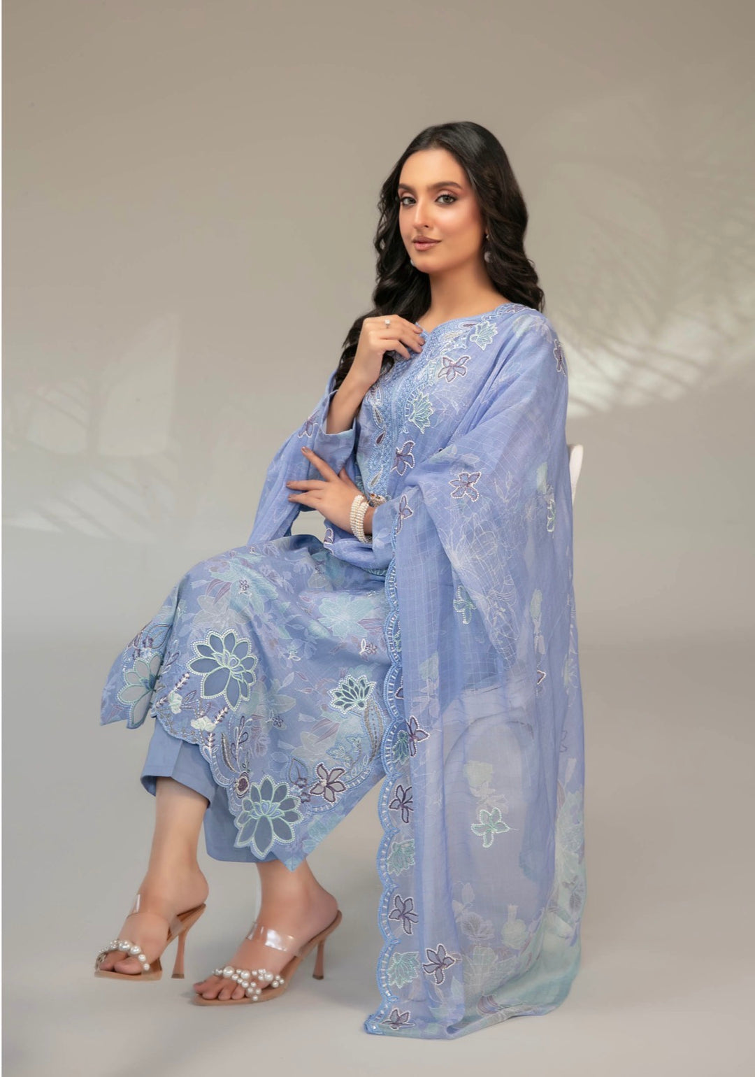 D-2908 - CASCA Embroidered Lawn 3 Piece suit