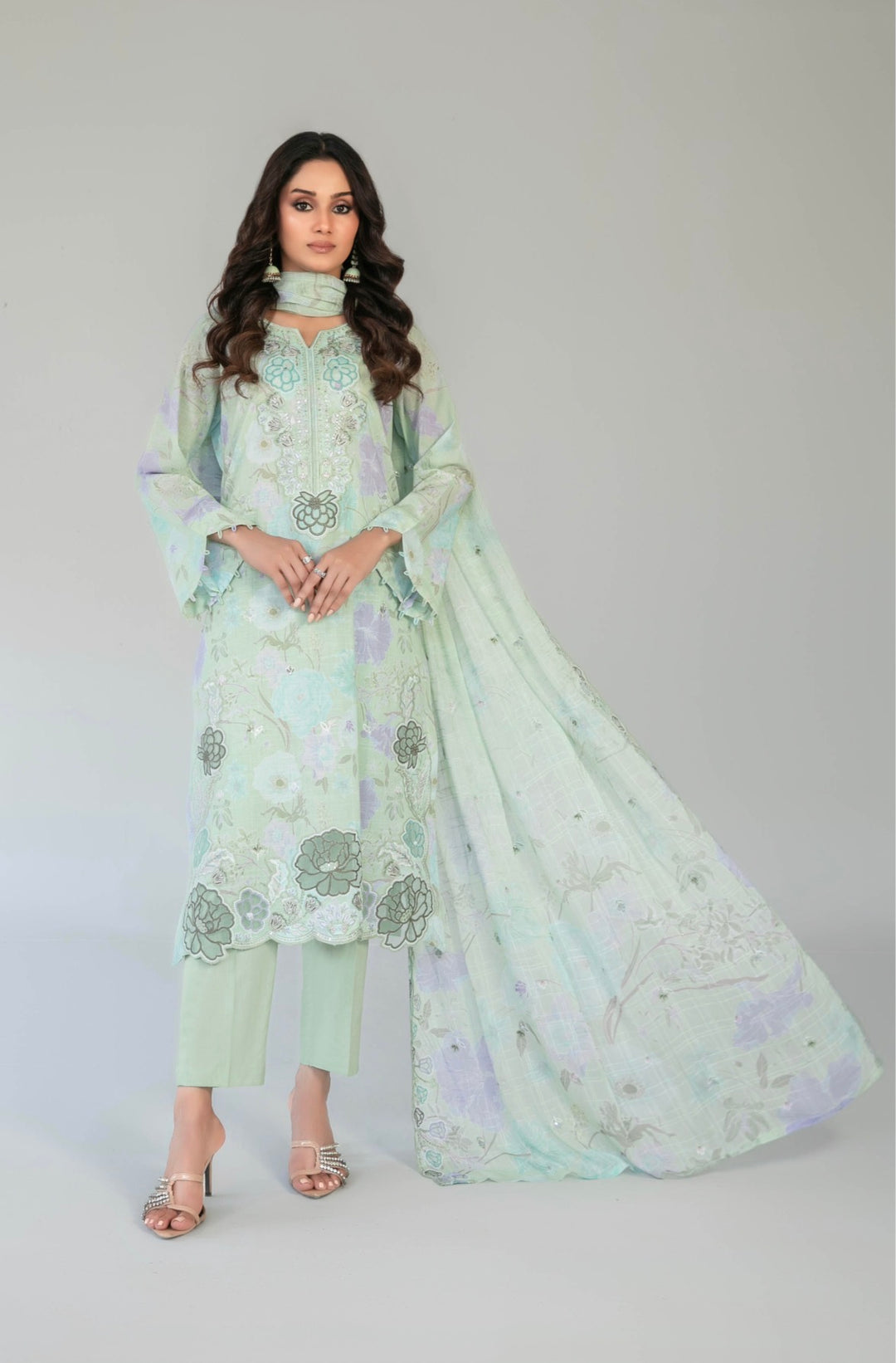 D-2911 - CASCA Embroidered Lawn 3 Piece suit