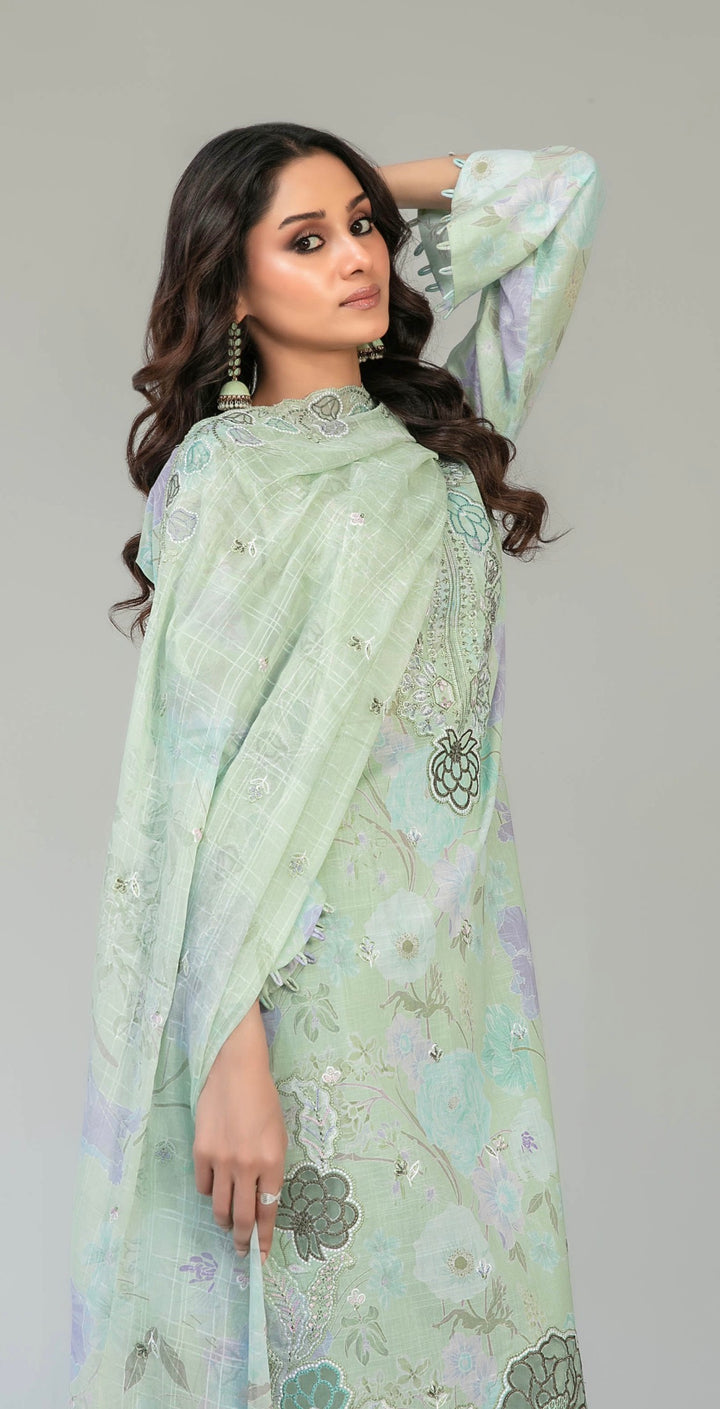 D-2911 - CASCA Embroidered Lawn 3 Piece suit