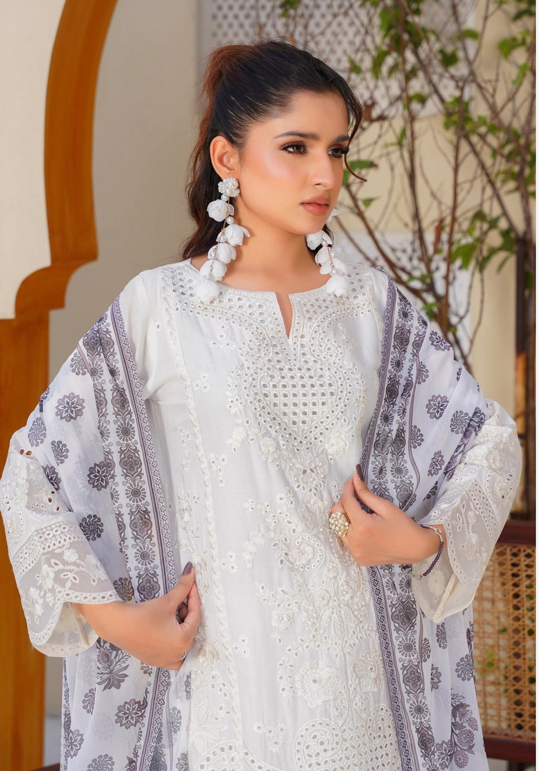 AR07 - Attire Embroidered Chikankari Cotton 3 Piece suit