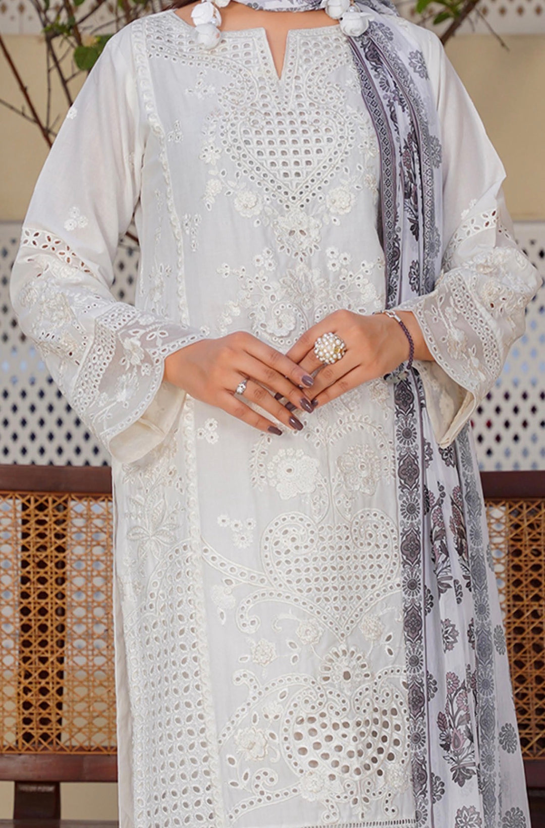 AR07 - Attire Embroidered Chikankari Cotton 3 Piece suit