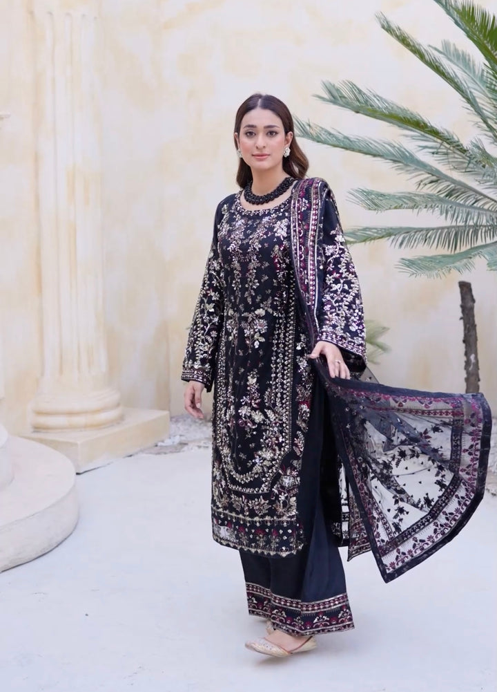 BLACK EMBROIDERED & EMBELLDHED 3 PIECE SUIT 349D