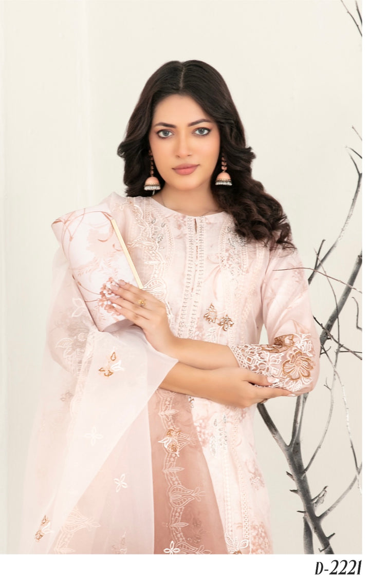 D-2221 MULAN EMBROIDERED ORGANZA SUIT WITH CLUTCH