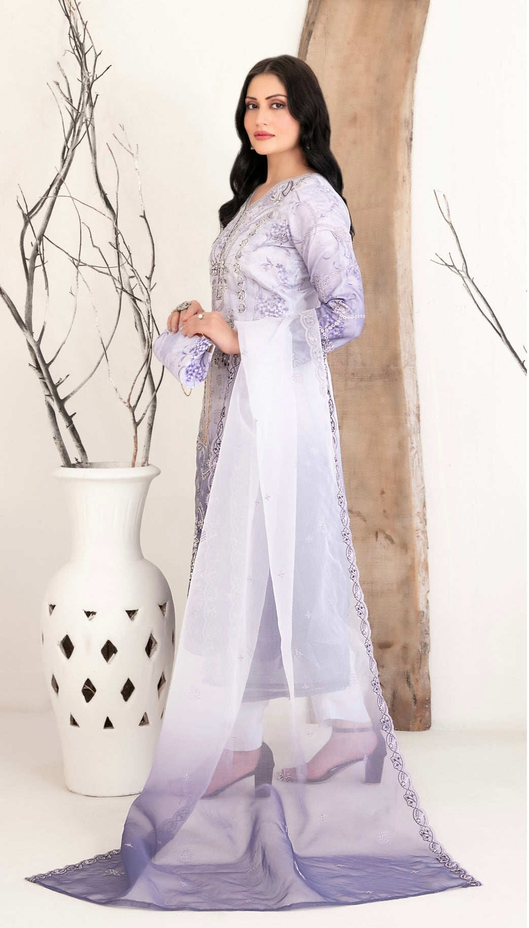 D-2223 MULAN EMBROIDERED ORGANZA SUIT WITH CLUTCH