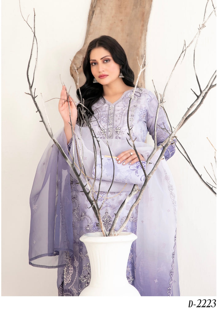 D-2223 MULAN EMBROIDERED ORGANZA SUIT WITH CLUTCH