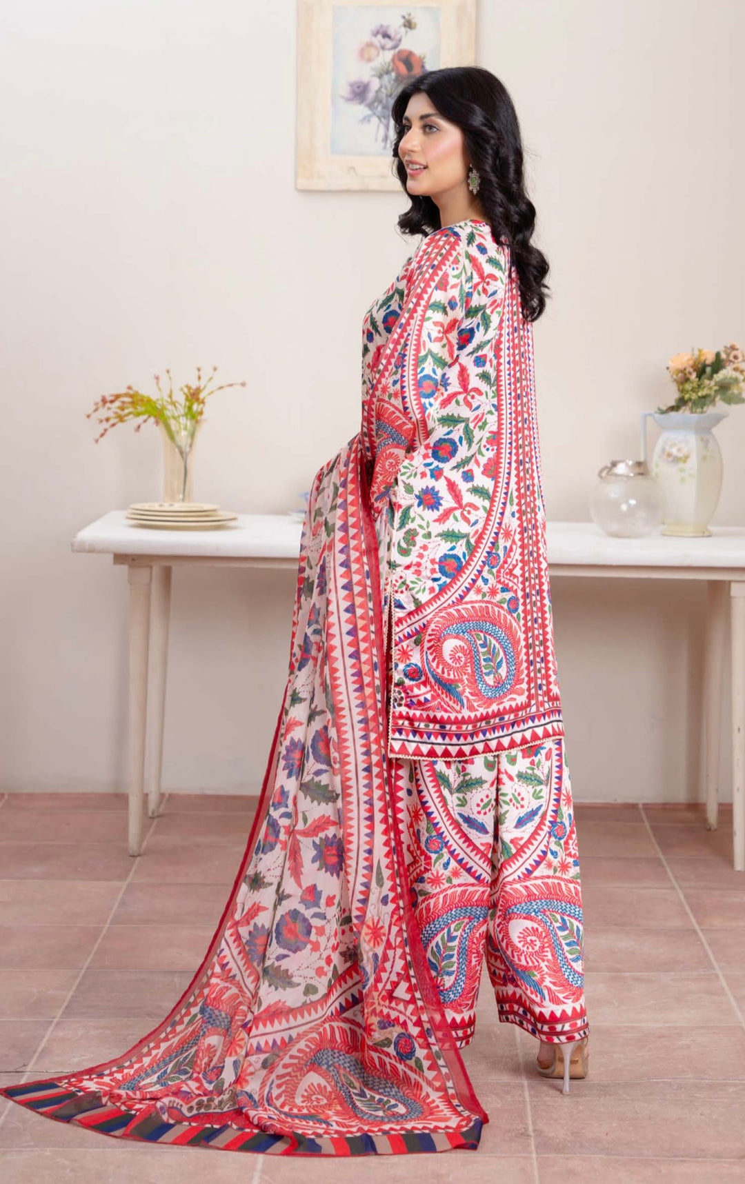 TSH10- EMBELLISHED SILK PRINT 3 PIECE SUIT