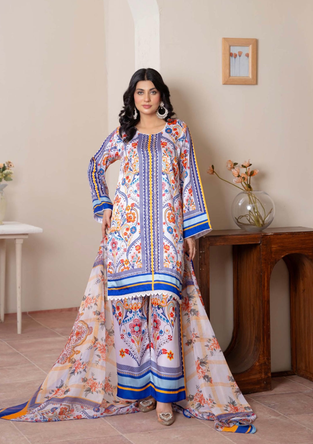TSH08- EMBELLISHED SILK PRINT 3 PIECE SUIT