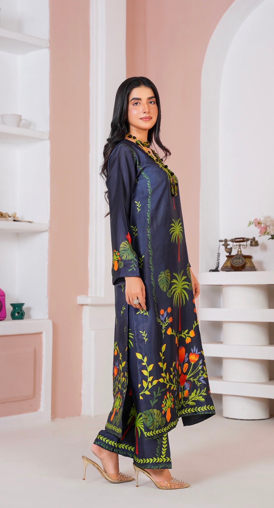 CS07 - Elegant Silk 2-Piece co-ord Pakistani Suit