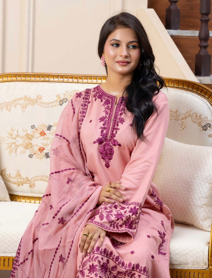 Zk02 - Calico Embroidered Karandi 3 Piece suit