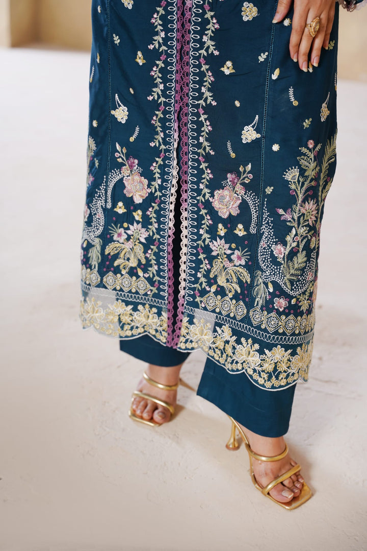 1168A  - Teal Embroidered Linen 3 Piece suit