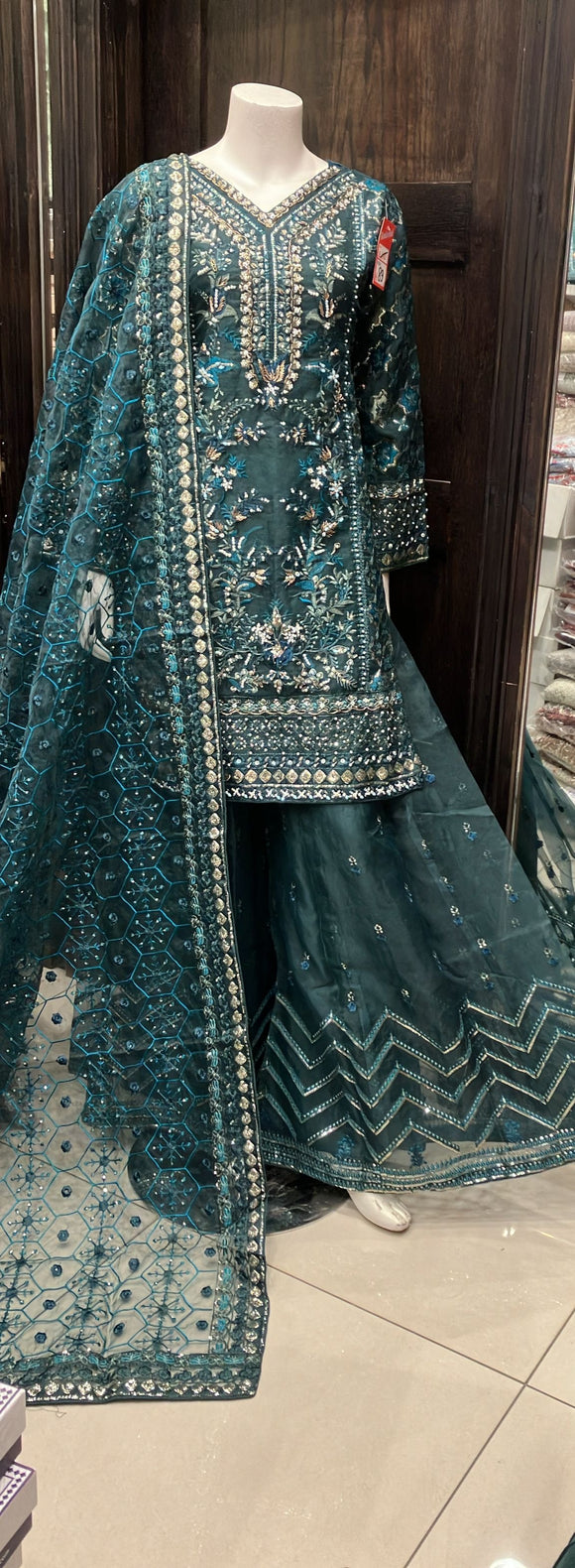 EMBROIDERED 3 PIECE SHARARA SUIT 394A