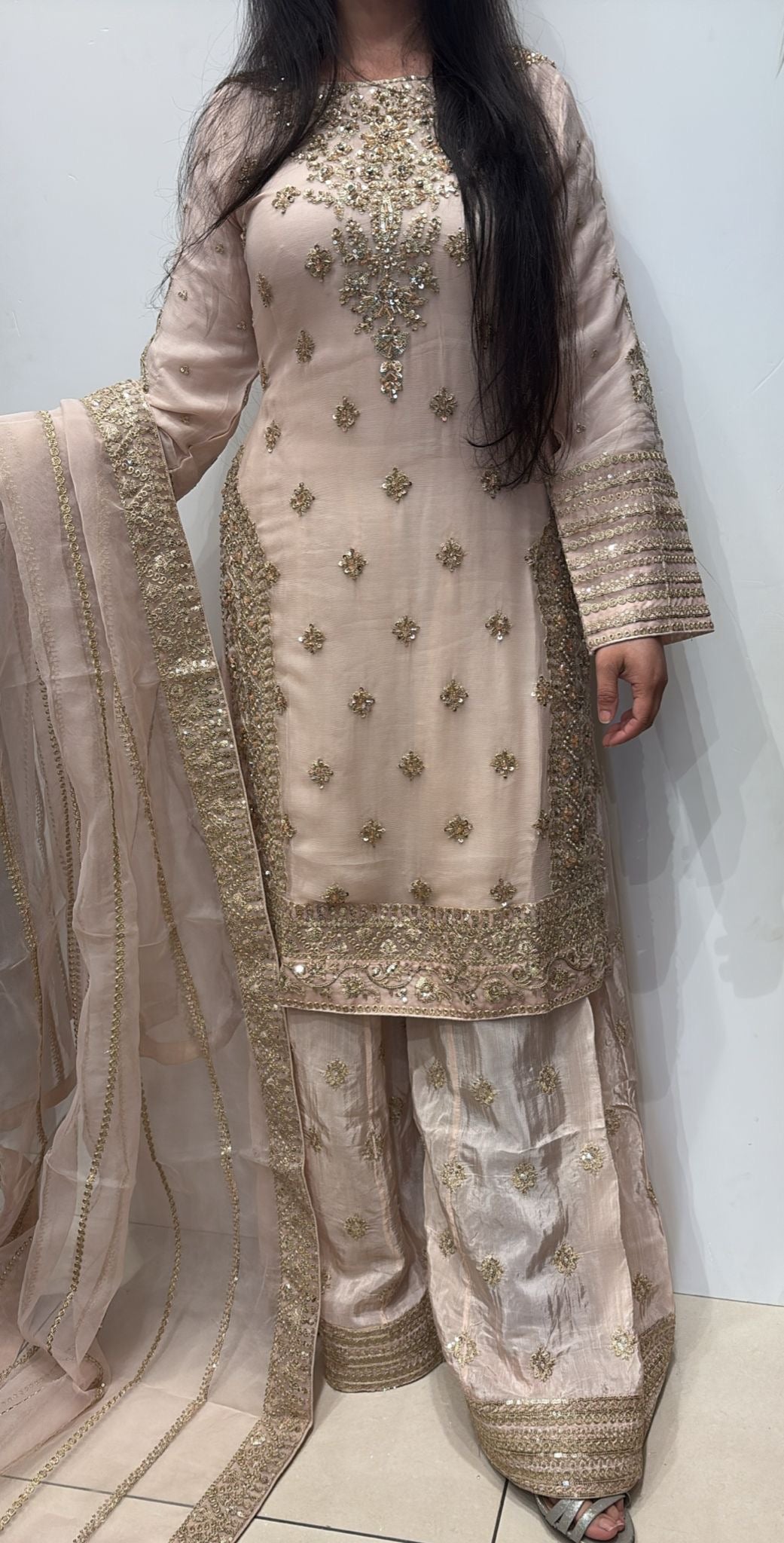 363A- PINK CHIFFON EMBROIDERED 3 PIECE SUIT