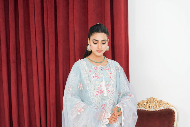 1163C - Light Blue Embroidered Linen 3 Piece suit