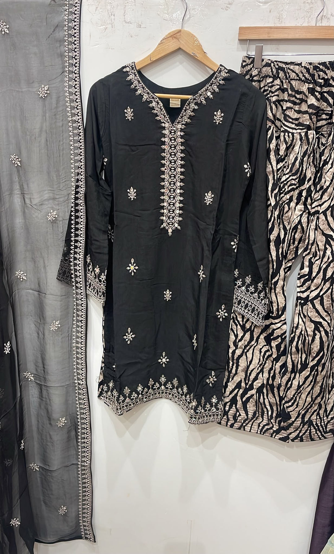 2004A Black Viscose Embroidered Pakistani Shalwar Suit - East meets west clothing 