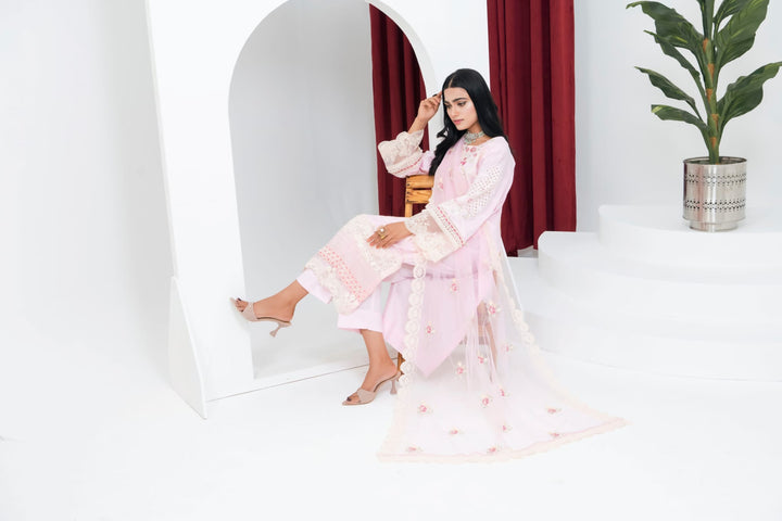 1163A - Pink Embroidered Linen 3 Piece suit