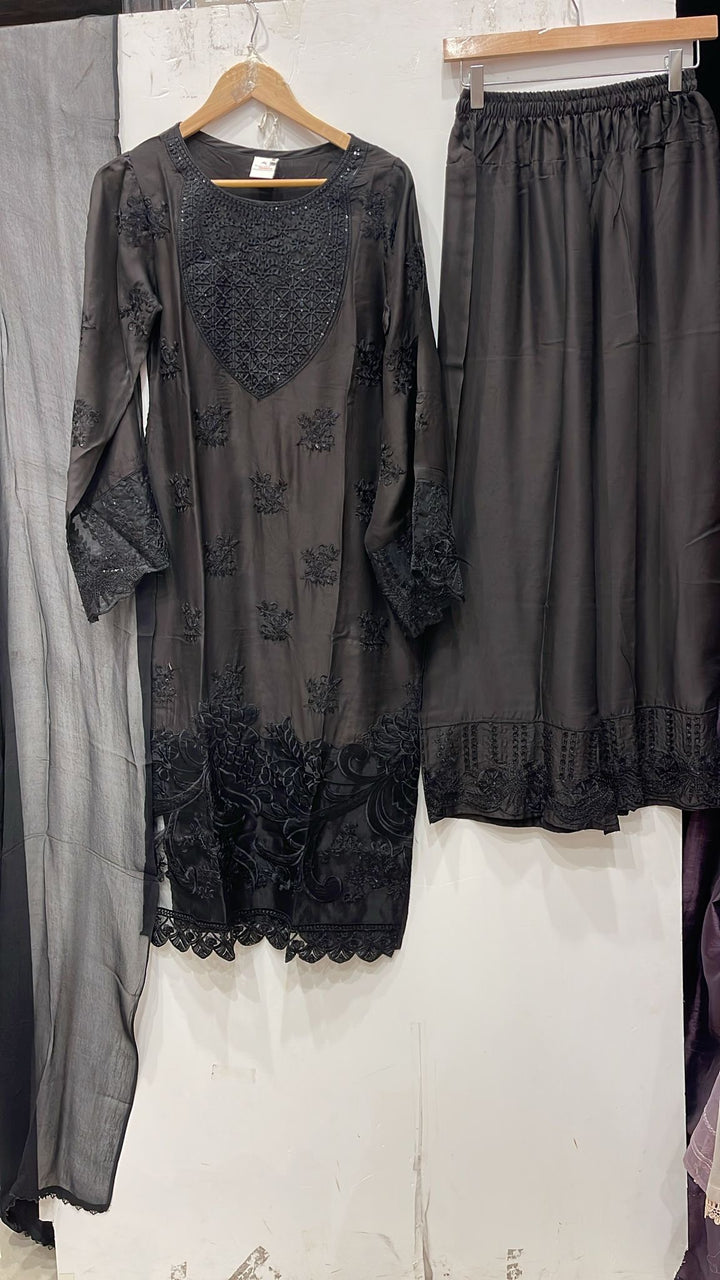 1185B - Black Embroidered Viscose Linen 3 Piece suit