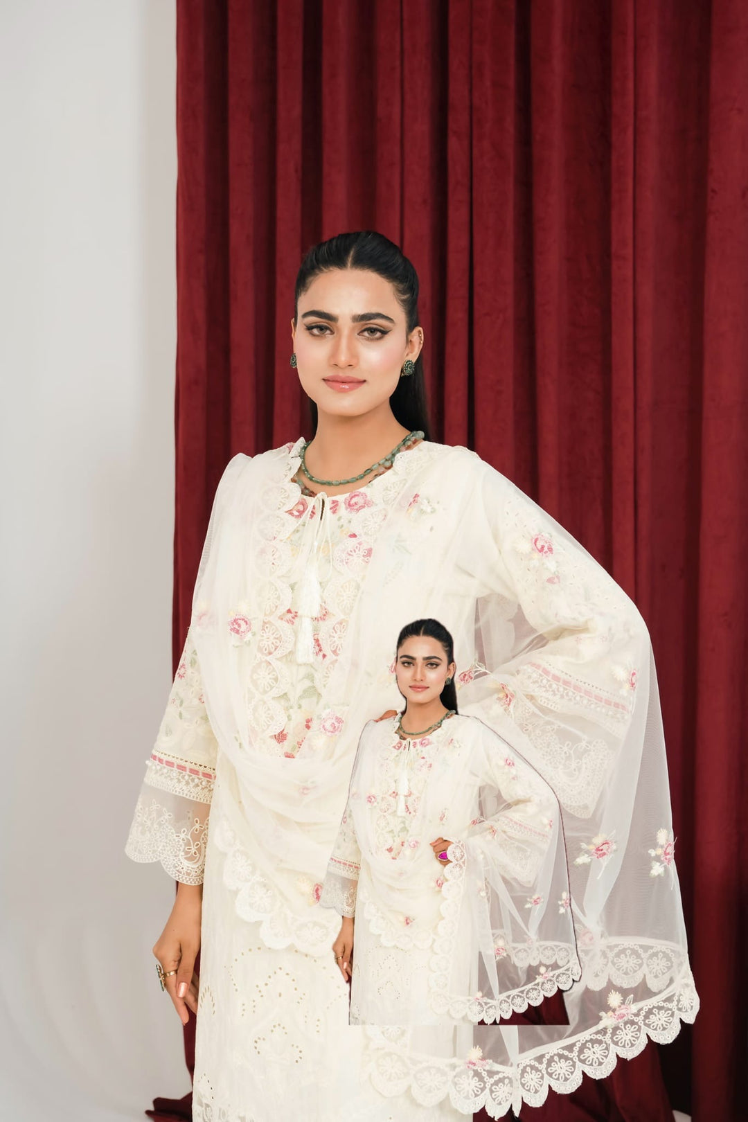 1163B - Ivory Embroidered Linen 3 Piece suit