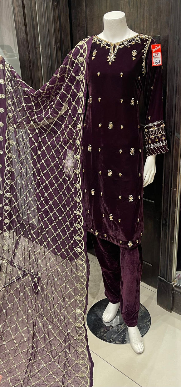 PLUM EMBROIDERED VELVET 3 PIECE SUIT NV45d