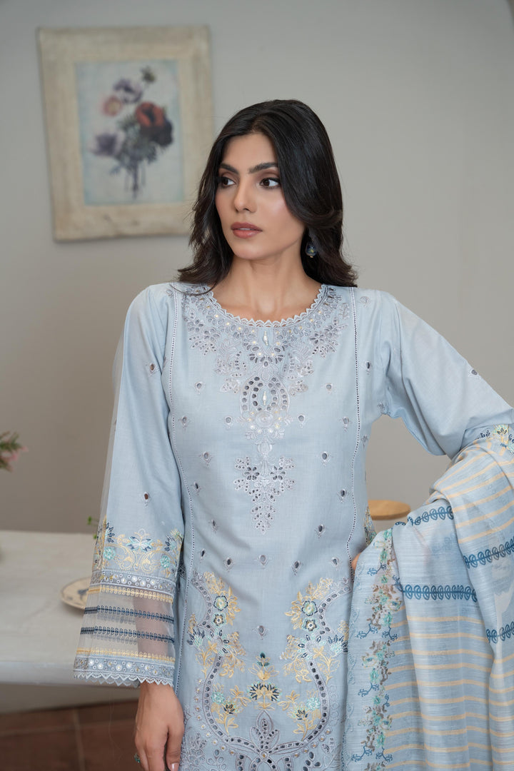 1142B - Light Blue Embroidered Linen 3 Piece suit