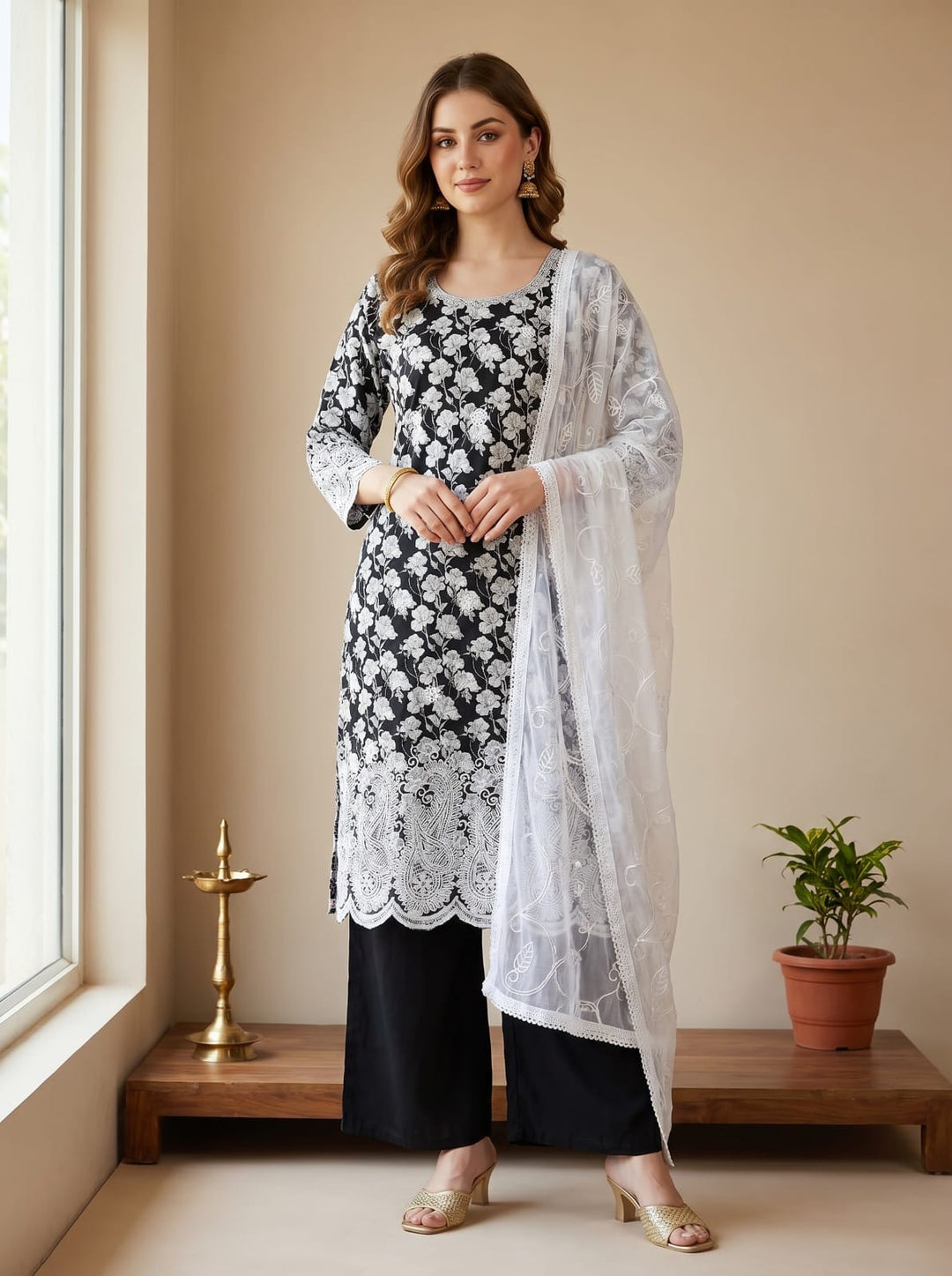 LK01 -BLACK EMBROIDERED LAWN PRINT 3 PIECE SUIT