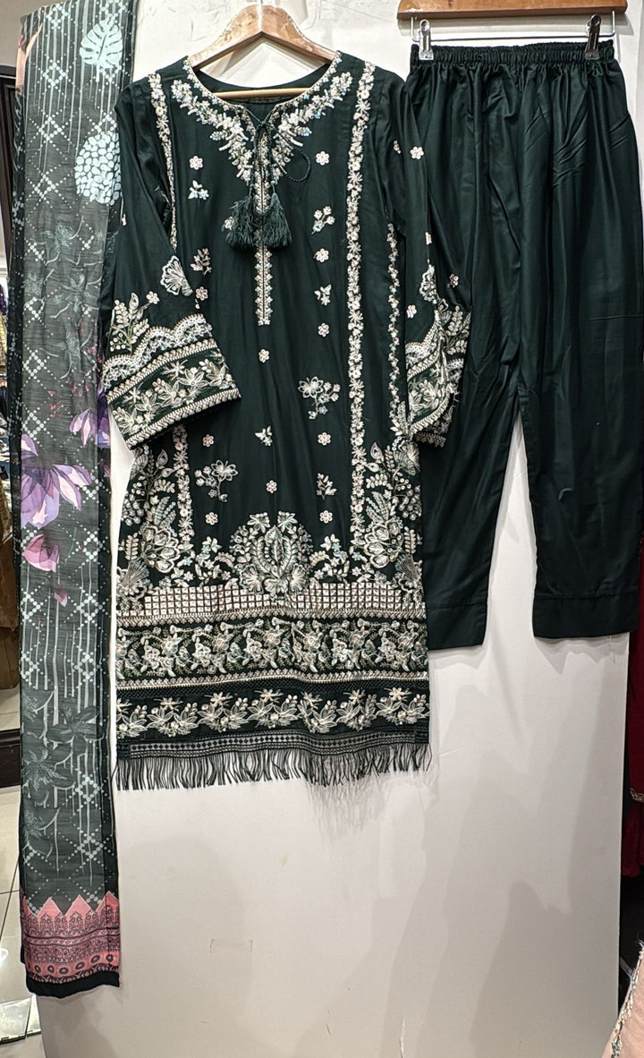 1154C - Green Embroidered Linen 3 Piece suit