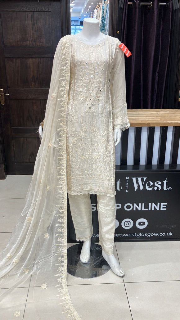 EMBROIDERED SILK 3 PIECE SUIT NA17