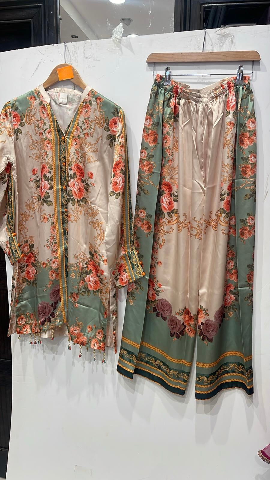 ZC08- SILK PRINT CO-ORD 2 PIECE SUT