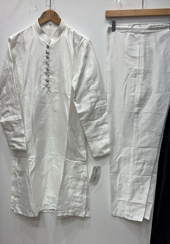 CK602A- White chikankari kameez set for Men and Boy