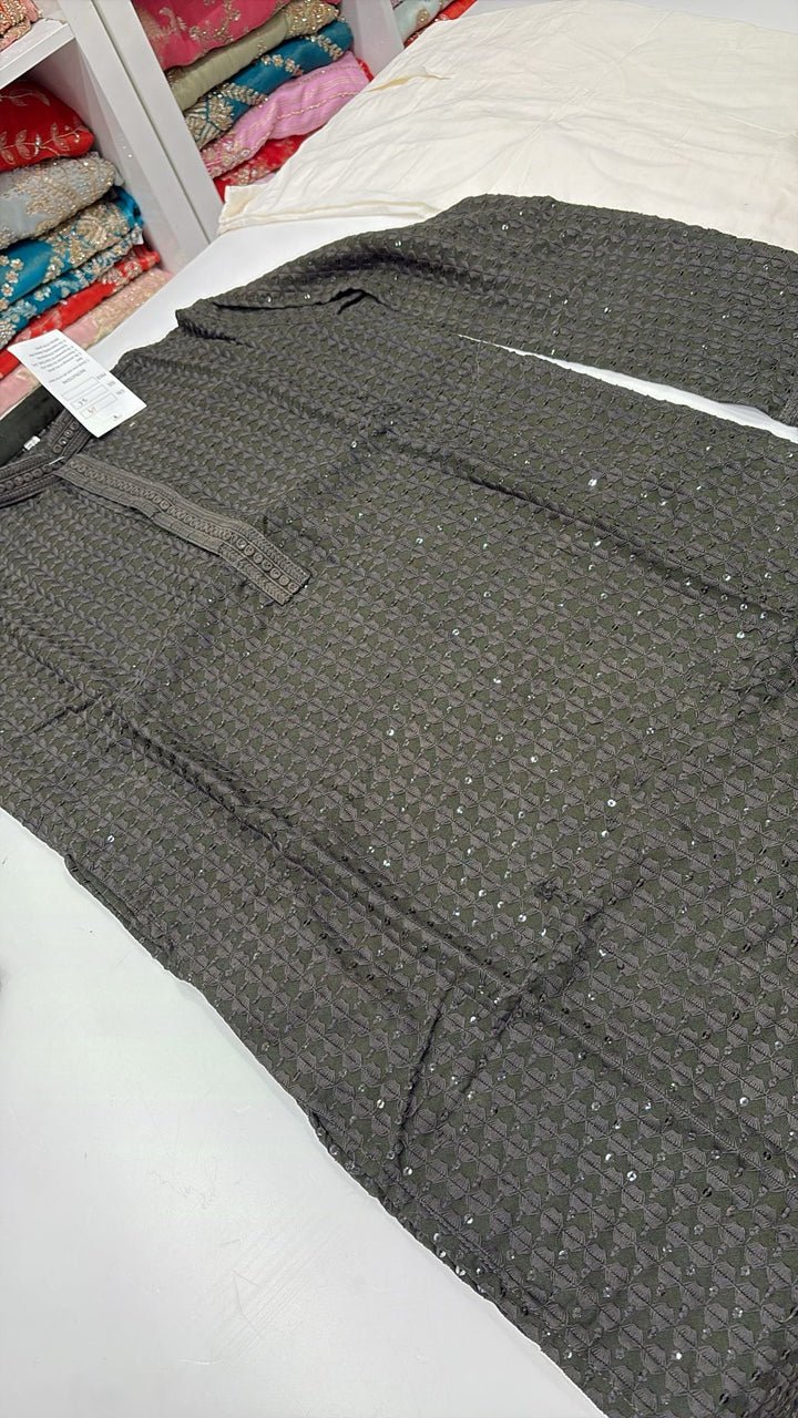 CK710 - MEN’S DARK GREEN COTTON CHIKANKARI SET