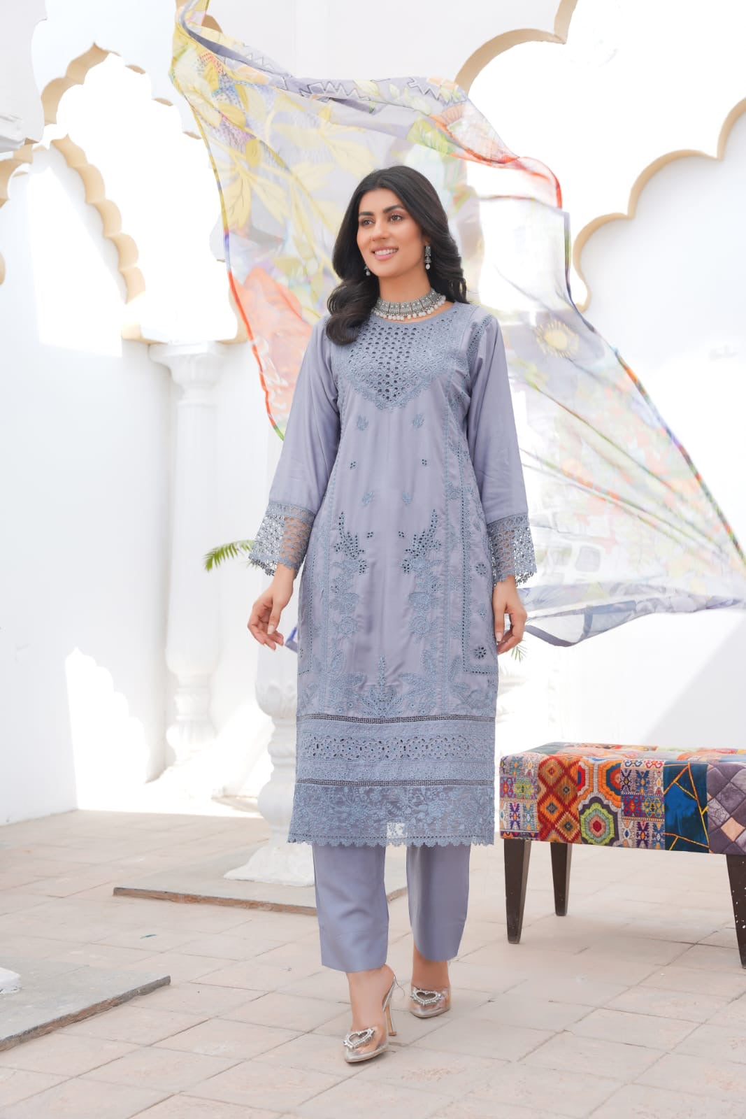 LP07B - GREY EMBROIDERED LINEN 3 PIECE SUIT
