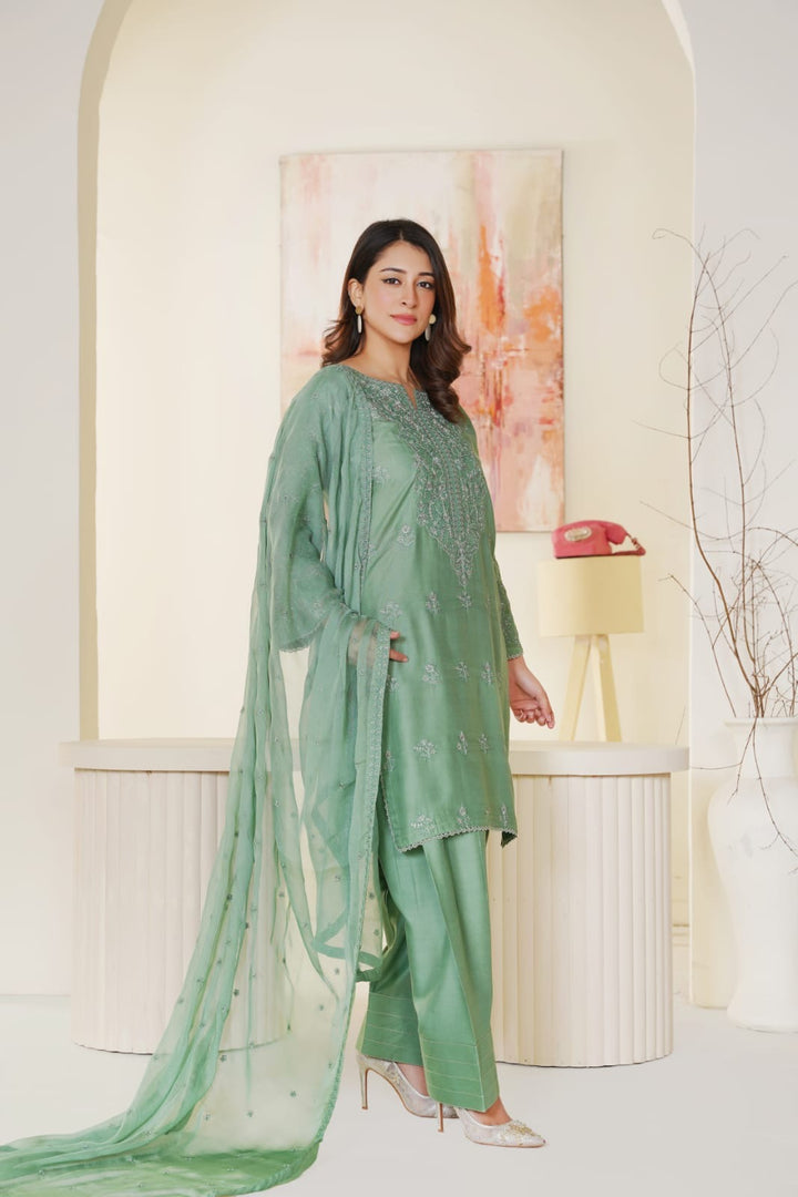 1164A- GREEN LINEN EMBROIDERED 3 PIECE SUIT FARSHI SHALWAR