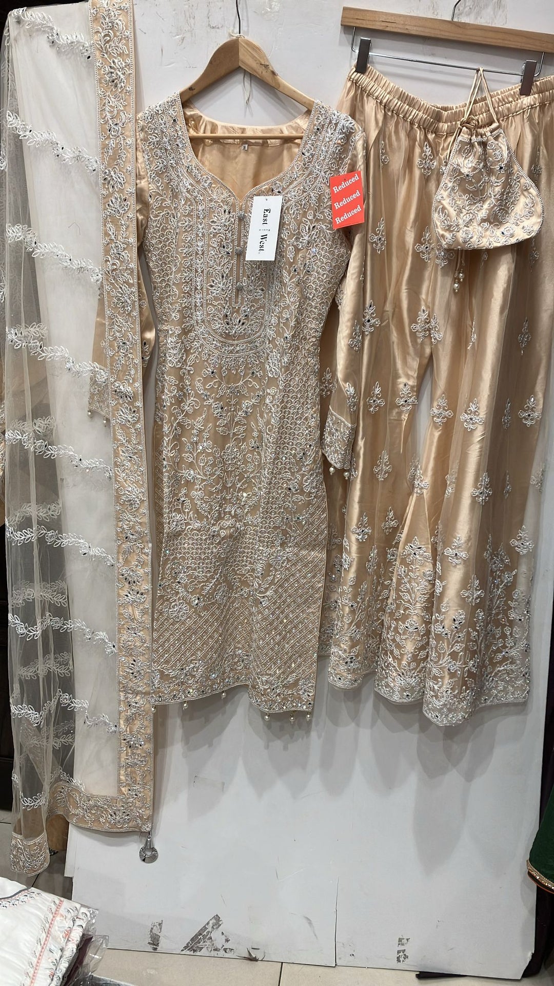 178A -BEIGE GOLD EMBROIDERED & EMBELLISHED NET SUIT