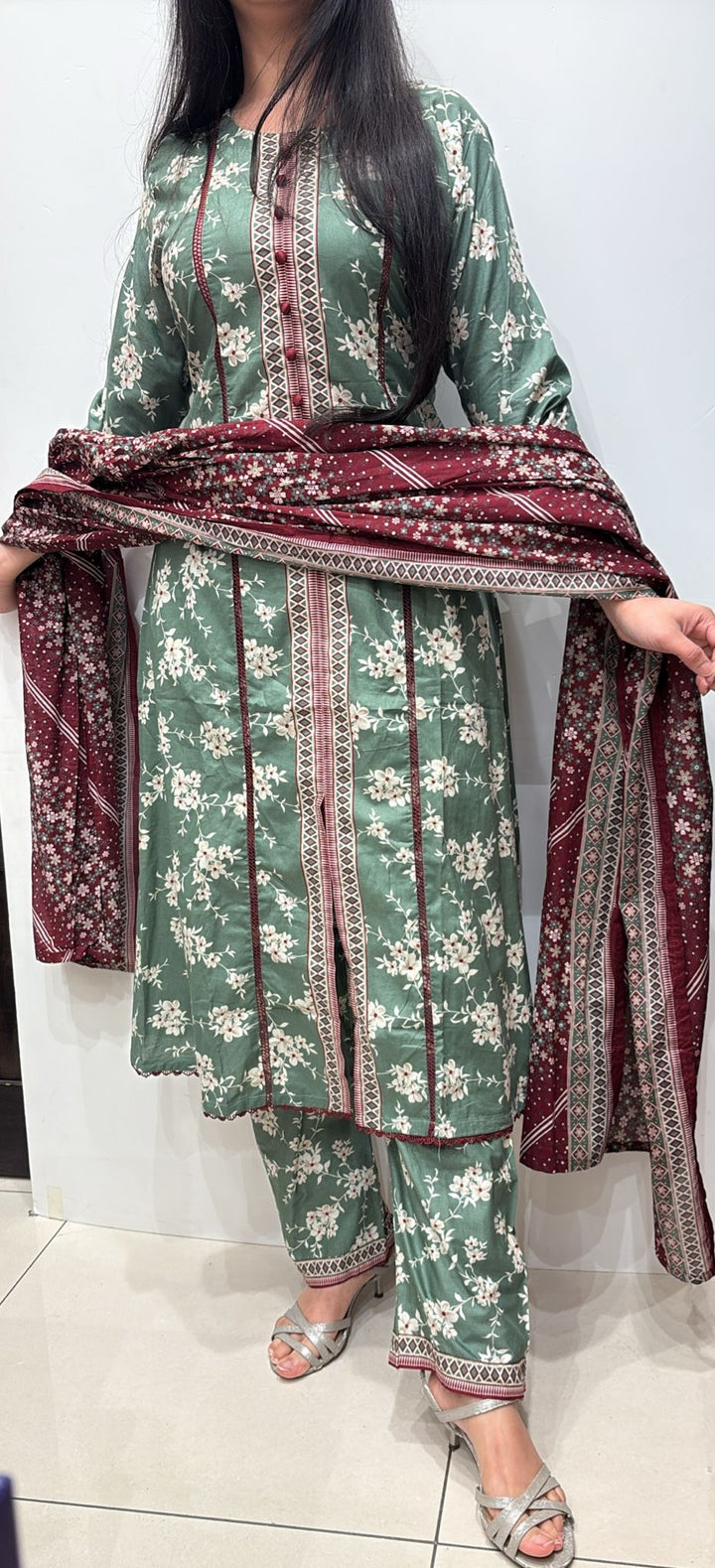 NBS10- Bin Saeed Lawn Print 3 Piece Suit