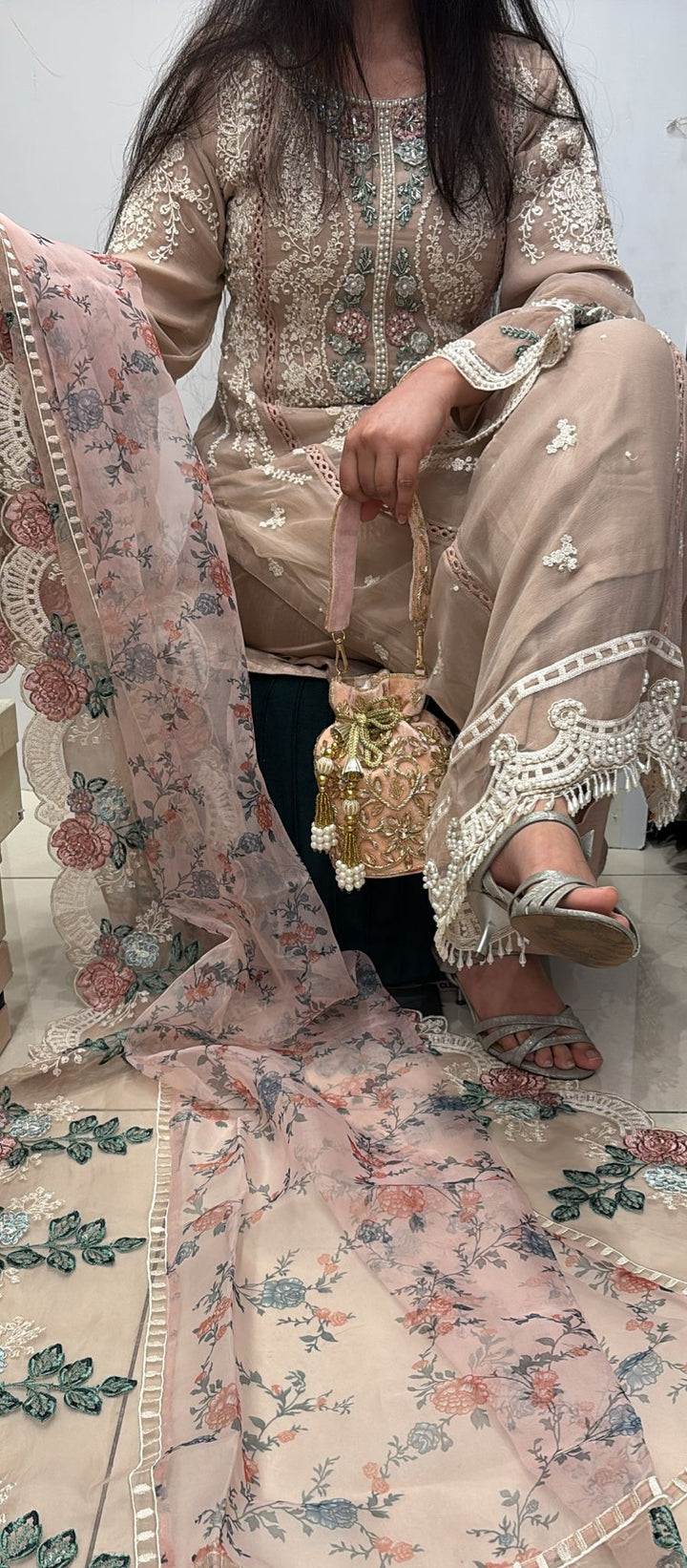 BABY PINK EMBROIDERED CHIFFON 3 PIECE SUIT 228E