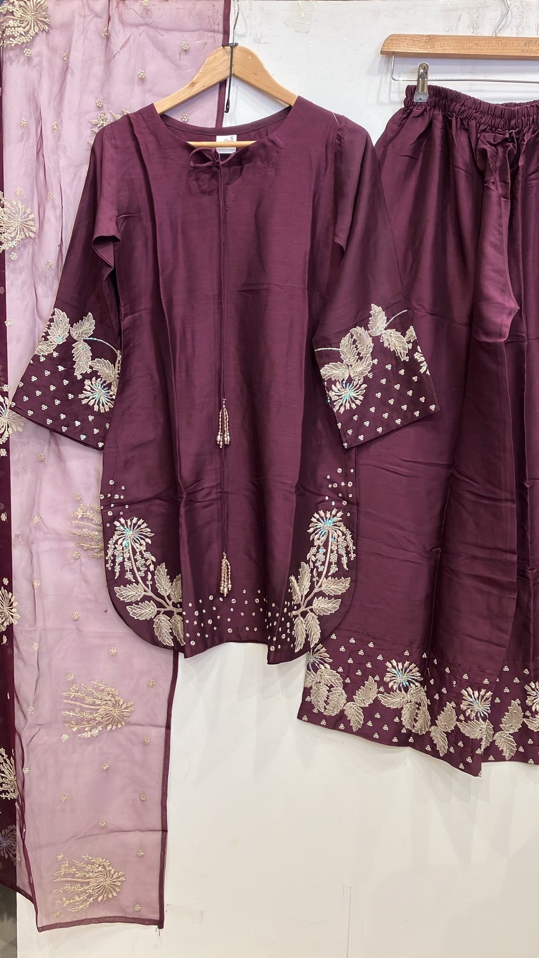 1179D - Purple Embroidered Viscose 3 Piece suit