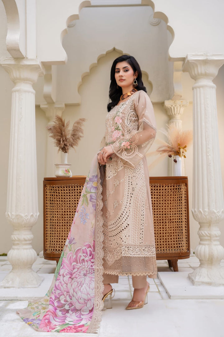 1146B - Embroidered Linen 3 Piece suit