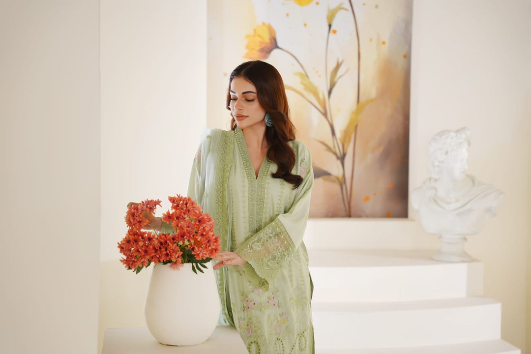 1165A - Light Green Embroidered Linen Chikankari 3 Piece suit