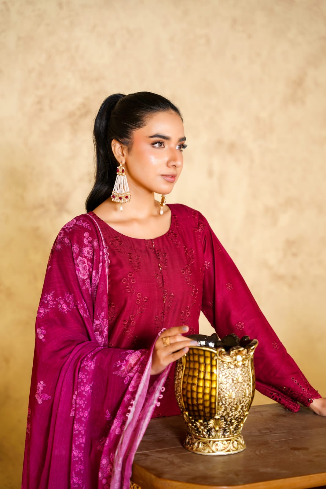 1167F- RED LINEN CHIKANKARI 3 PIECE SUIT