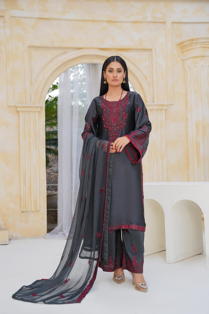 AG19c- AGHA NOOR EMBROIDERED SILK 3 PIECE SUIT