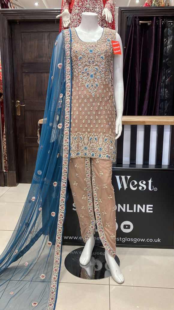Heavy Embroidered & Embellished 3pc suit with Tulips 2090B