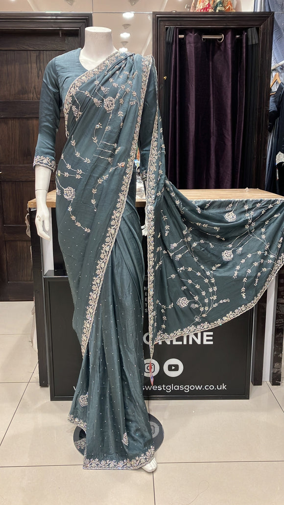 Embroidered & Embellished Saree and blouse SR27